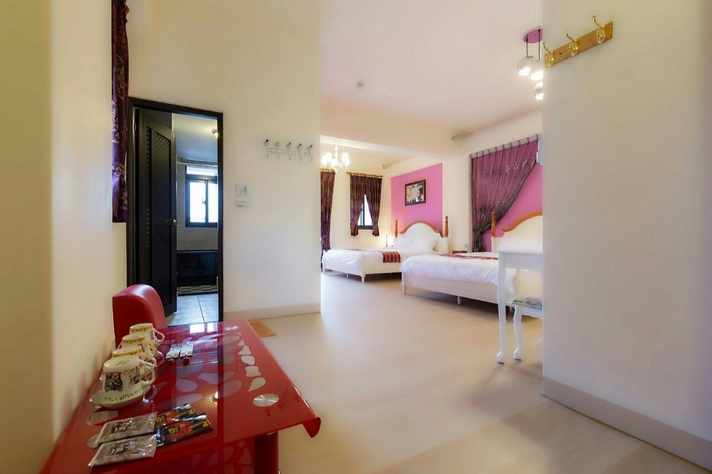 Money B&B Hualien City Exterior photo
